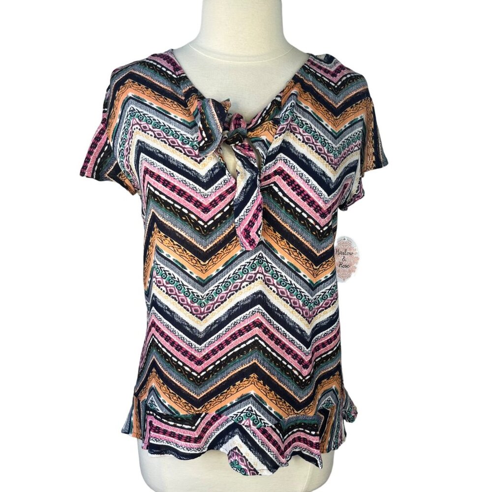 Harlow & Rose Shirt Blouse Size 5 New Vneck Front Tie Short Sleeves